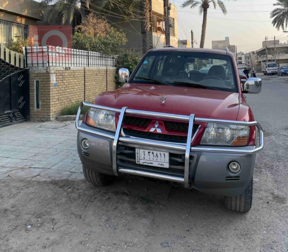 ميتسوبيشي باجيرو